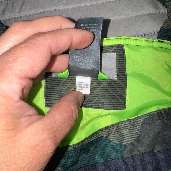 NWOT champion boys unisex Sz:xxl/20 Camo Snow Bib winter insulated Overalls - Picture 5 of 16